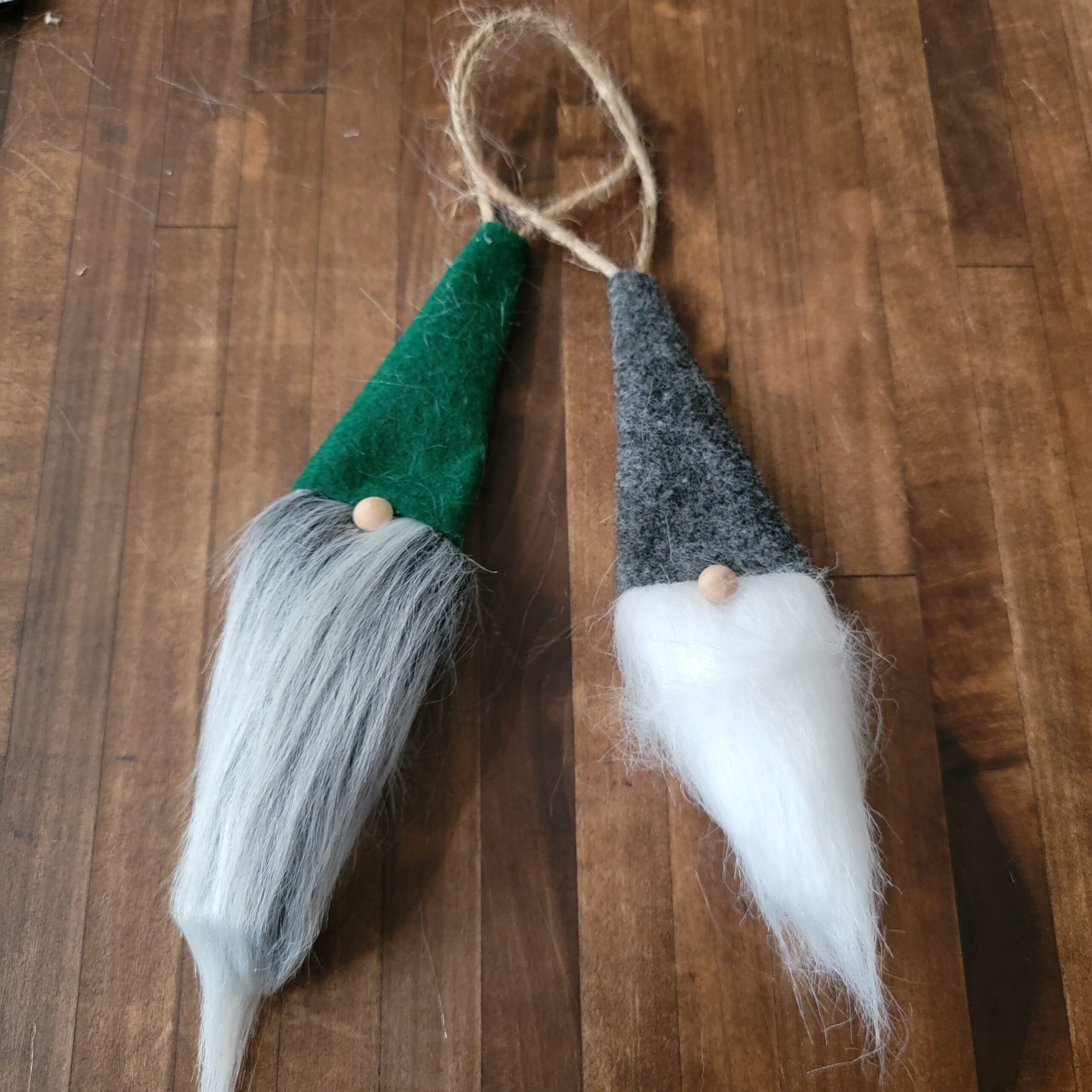 HANDMADE GNOME ORNAMENTS (WITH PATTERN)